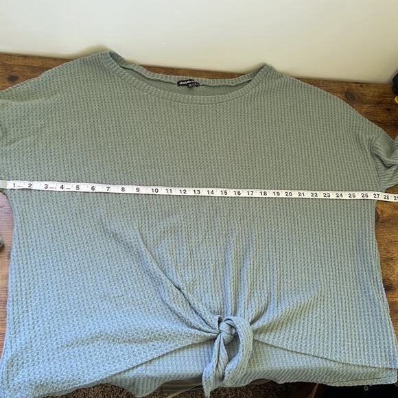 Charlotte Russe Soft Knit Front Tie Shirt - Picture 4 of 7